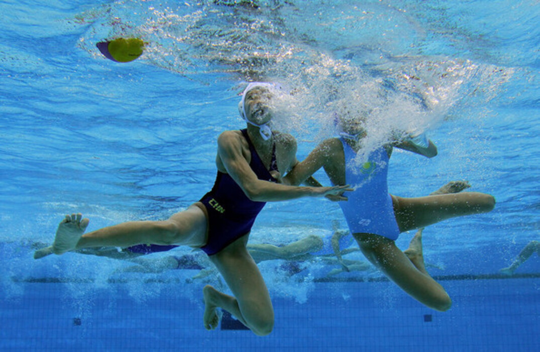 water polo underwater - cloudridernetworks.com.